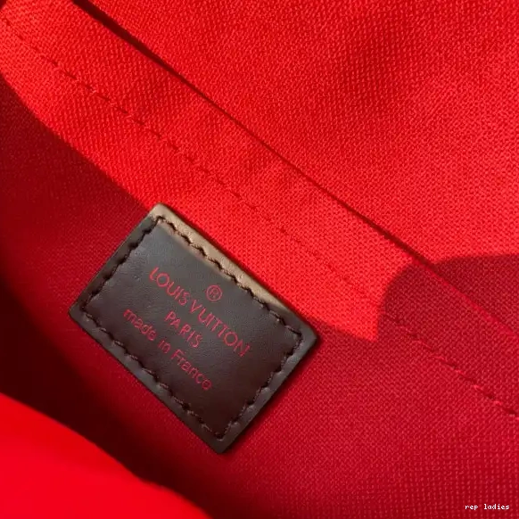 Cheap Louis Favorite Vuitton PM 0624